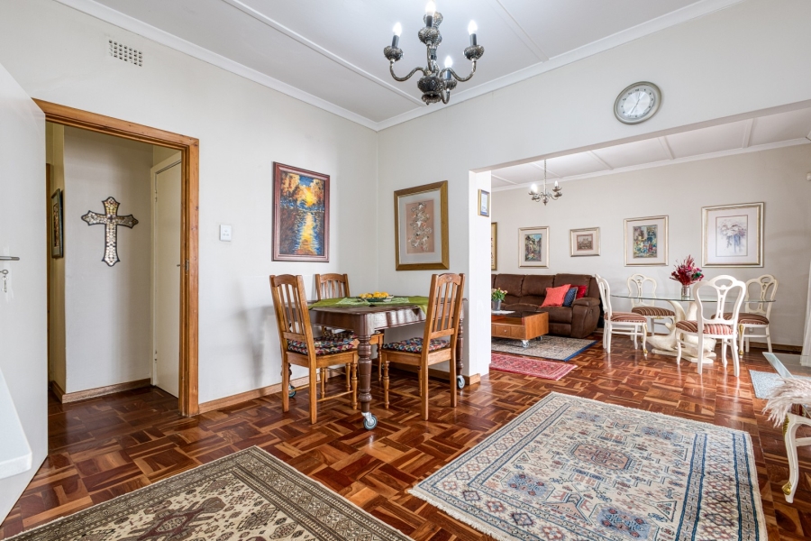 2 Bedroom Property for Sale in Linden Gauteng