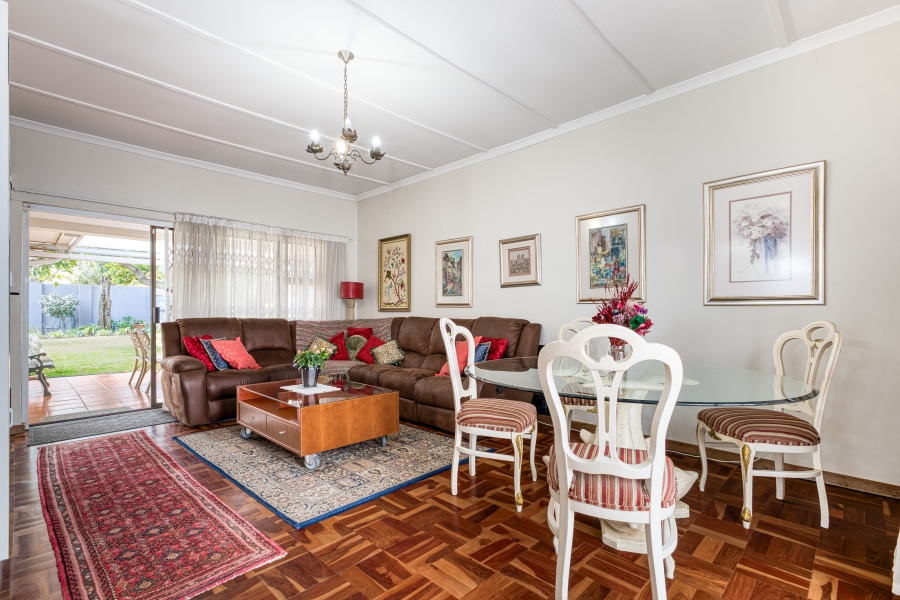 2 Bedroom Property for Sale in Linden Gauteng