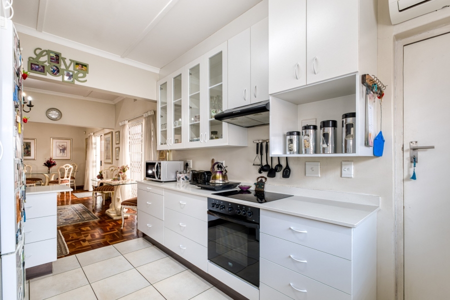2 Bedroom Property for Sale in Linden Gauteng