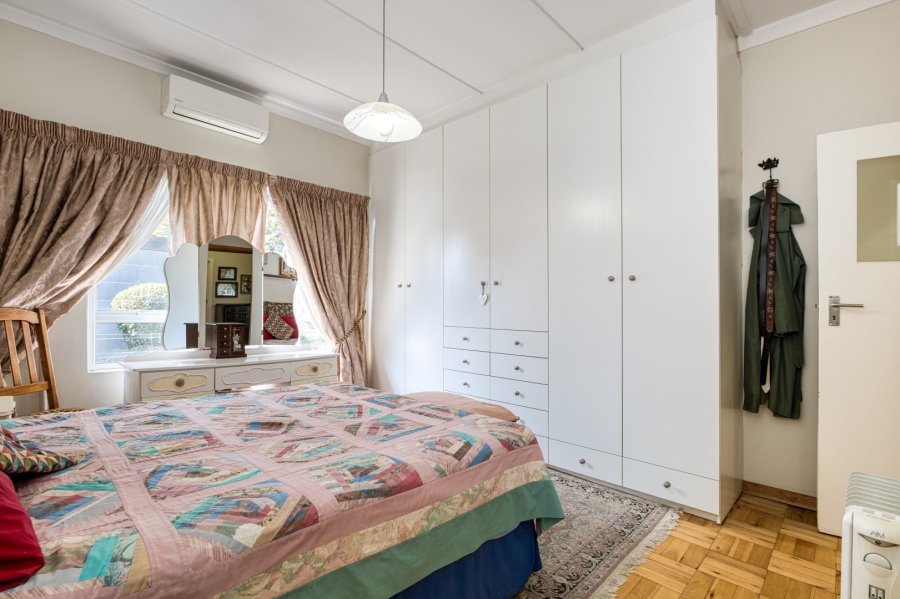 2 Bedroom Property for Sale in Linden Gauteng