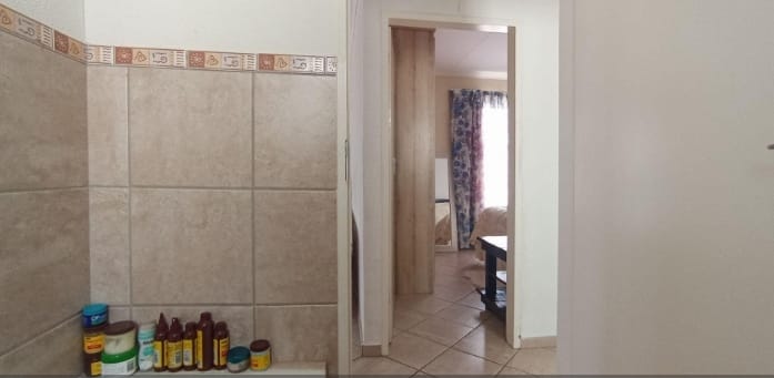 2 Bedroom Property for Sale in Andeon Gauteng
