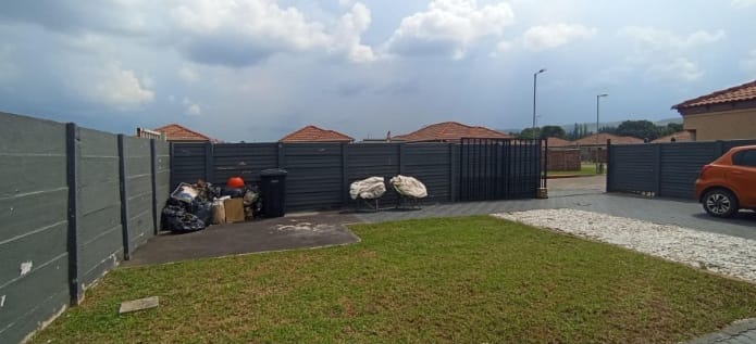 2 Bedroom Property for Sale in Andeon Gauteng