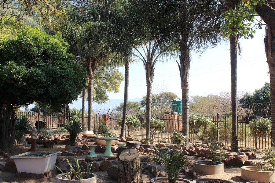 7 Bedroom Property for Sale in Zandfontein AH Gauteng