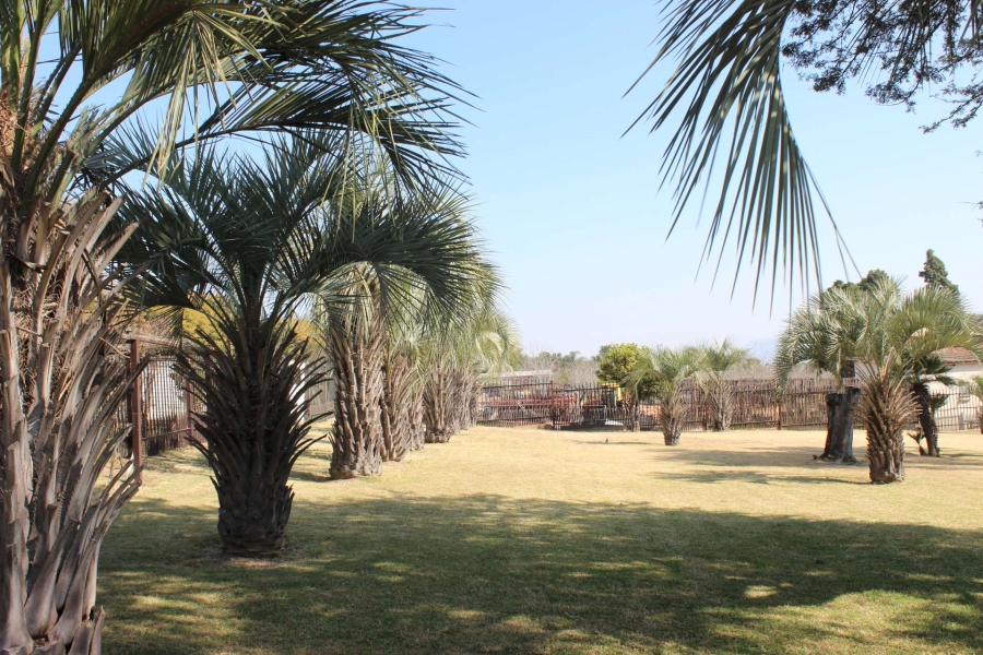 7 Bedroom Property for Sale in Zandfontein AH Gauteng