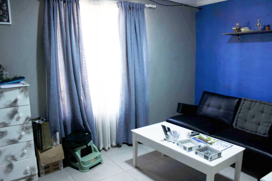 7 Bedroom Property for Sale in Zandfontein AH Gauteng