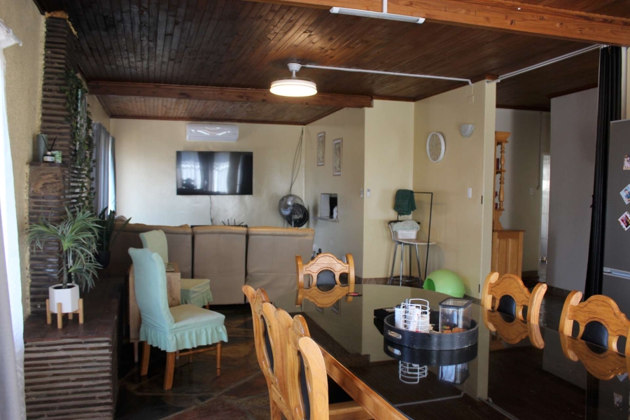 7 Bedroom Property for Sale in Zandfontein AH Gauteng