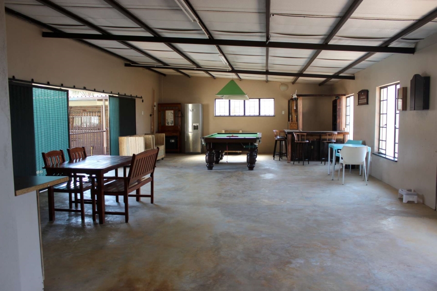 7 Bedroom Property for Sale in Zandfontein AH Gauteng