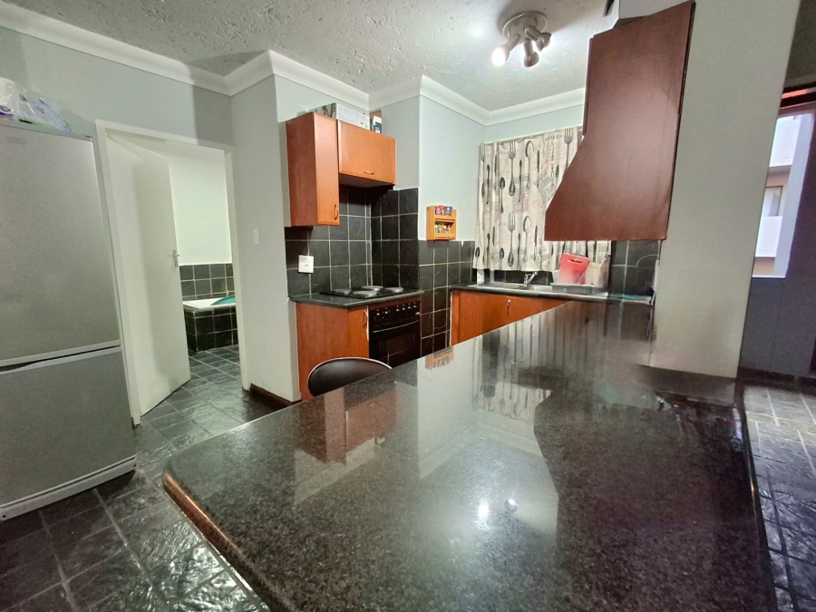 1 Bedroom Property for Sale in Erand Gardens Gauteng