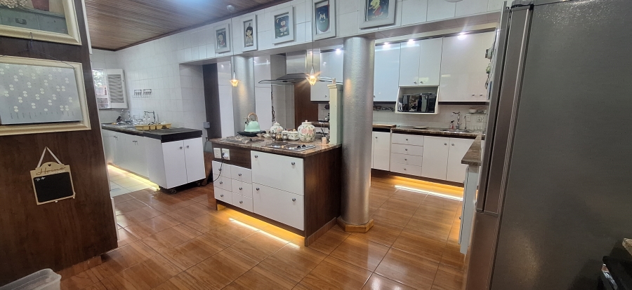 3 Bedroom Property for Sale in Noordheuwel Gauteng