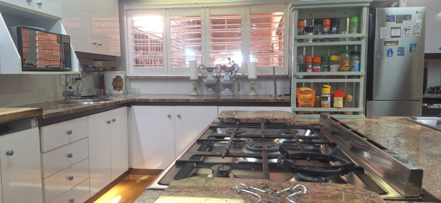 3 Bedroom Property for Sale in Noordheuwel Gauteng