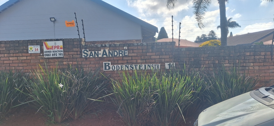 2 Bedroom Property for Sale in Krugersdorp North Gauteng
