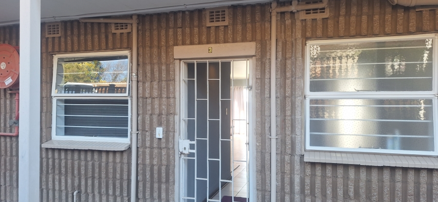 2 Bedroom Property for Sale in Silverfields Gauteng