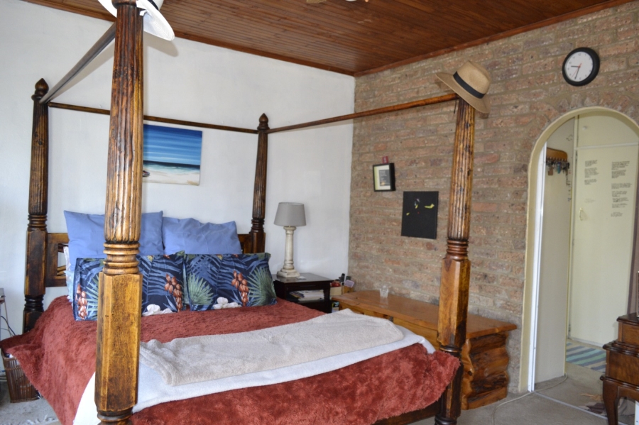 4 Bedroom Property for Sale in Roodekrans Gauteng