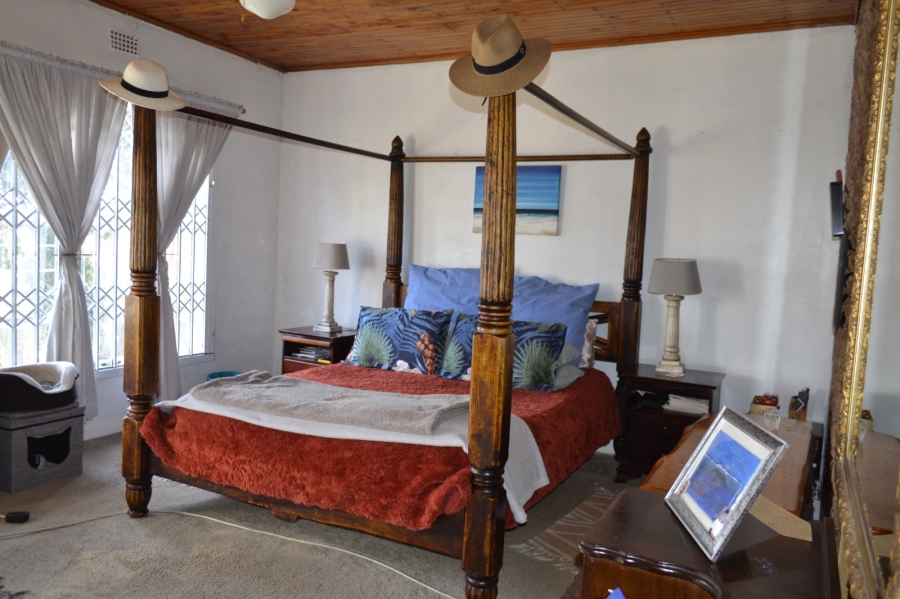 4 Bedroom Property for Sale in Roodekrans Gauteng