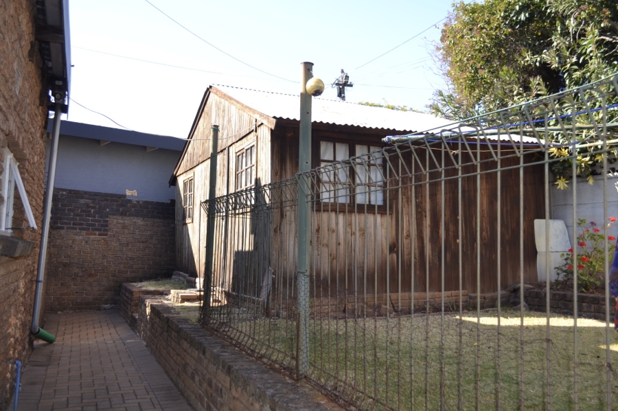 4 Bedroom Property for Sale in Roodekrans Gauteng