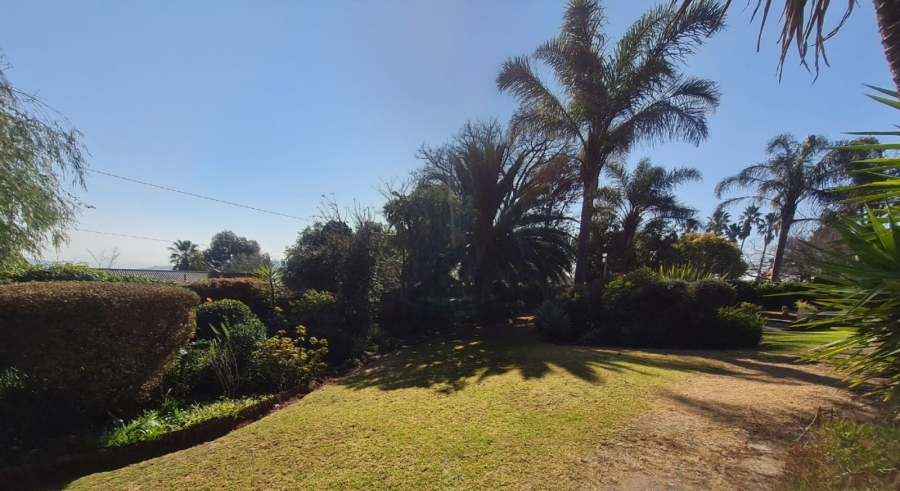 4 Bedroom Property for Sale in Roodekrans Gauteng