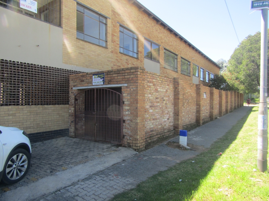 To Let 2 Bedroom Property for Rent in Haddon Gauteng