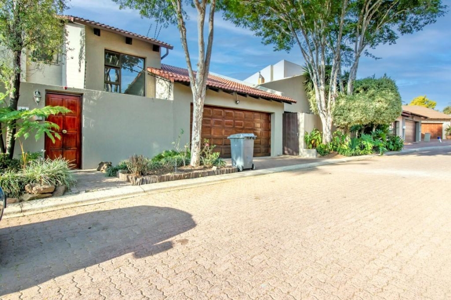 4 Bedroom Property for Sale in Sandown Gauteng