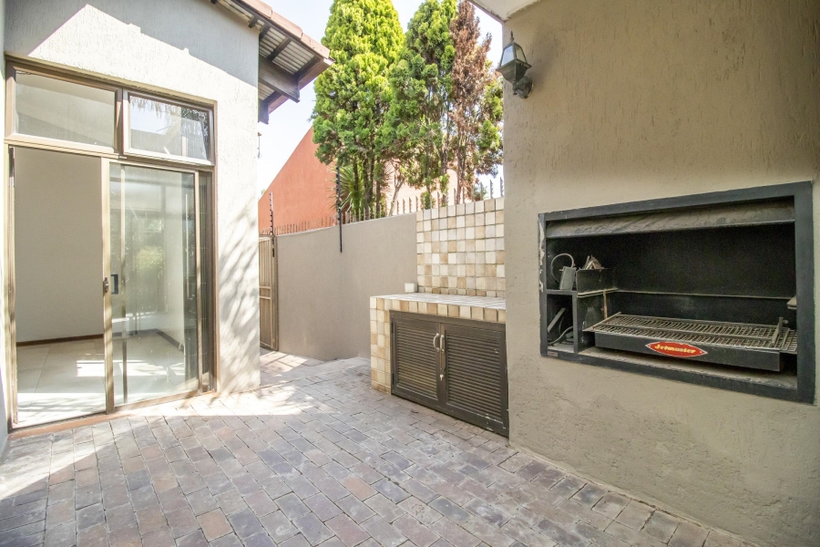 4 Bedroom Property for Sale in Sandown Gauteng