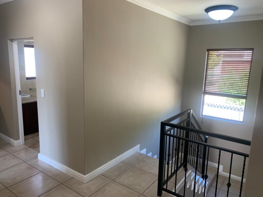 To Let 3 Bedroom Property for Rent in Chancliff A H Gauteng