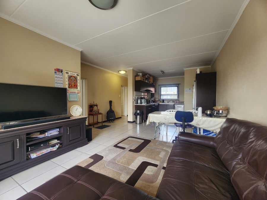 To Let 2 Bedroom Property for Rent in Fourways Gauteng