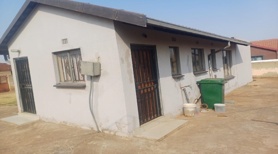 2 Bedroom Property for Sale in Lakeside Gauteng
