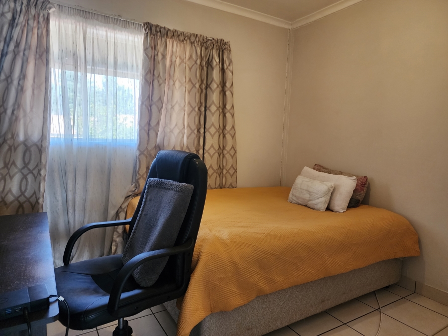 2 Bedroom Property for Sale in Noordhang Gauteng