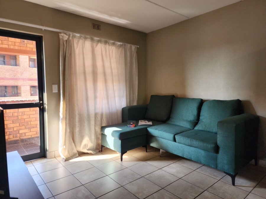 2 Bedroom Property for Sale in Montana Tuine Gauteng
