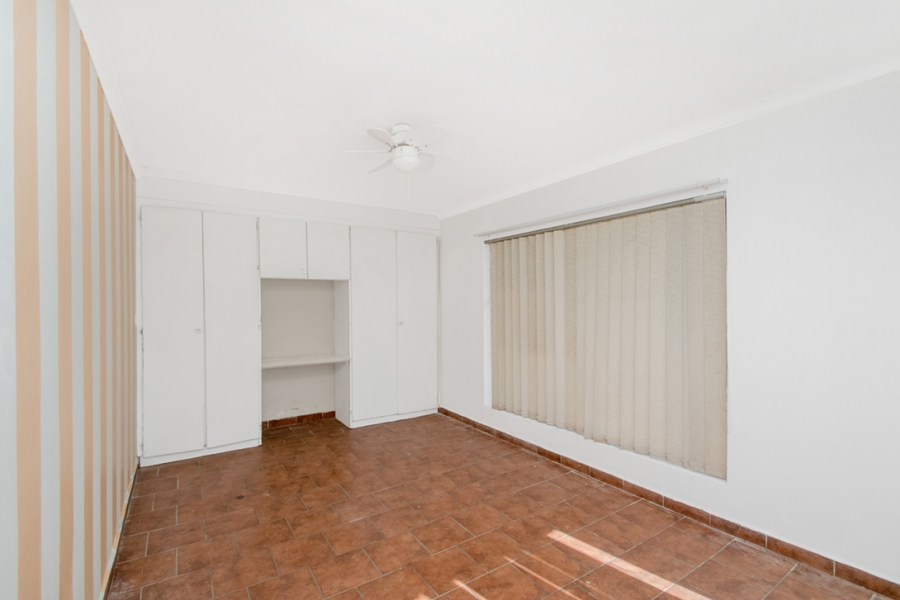 4 Bedroom Property for Sale in Rangeview Gauteng
