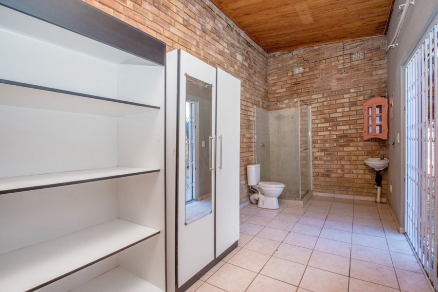 4 Bedroom Property for Sale in Rangeview Gauteng