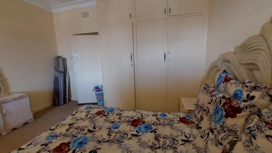 2 Bedroom Property for Sale in Springs Central Gauteng