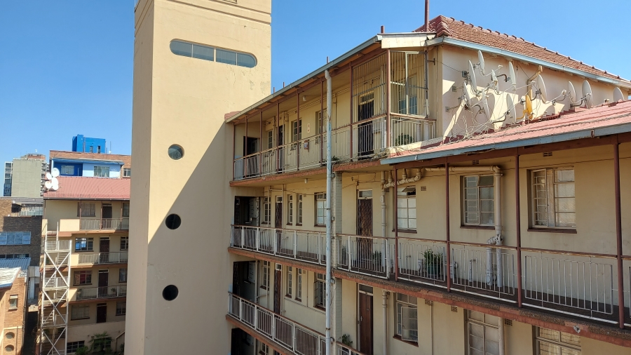 2 Bedroom Property for Sale in Springs Central Gauteng