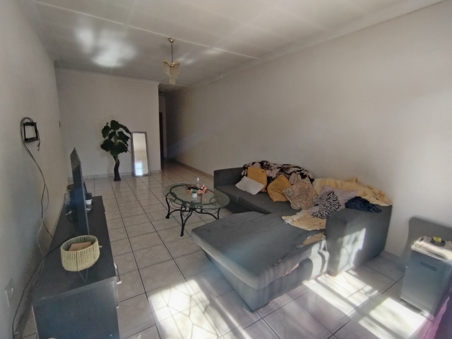 To Let 1 Bedroom Property for Rent in Benoni Central Gauteng