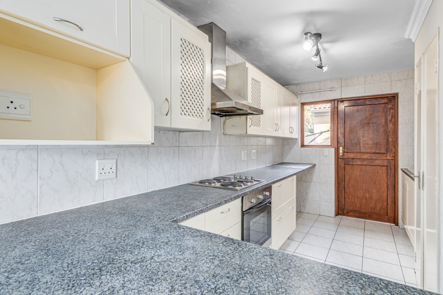 3 Bedroom Property for Sale in Barbeque Downs Gauteng