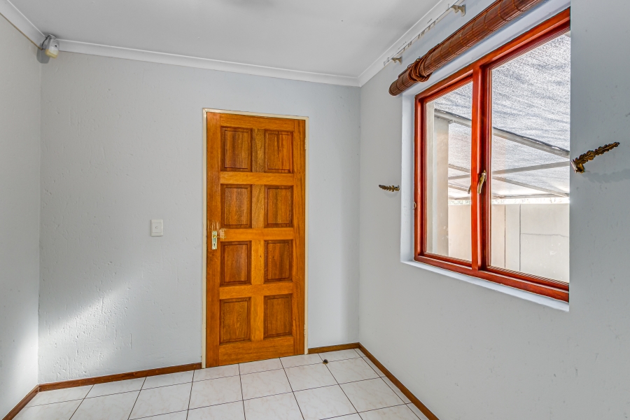 3 Bedroom Property for Sale in Barbeque Downs Gauteng