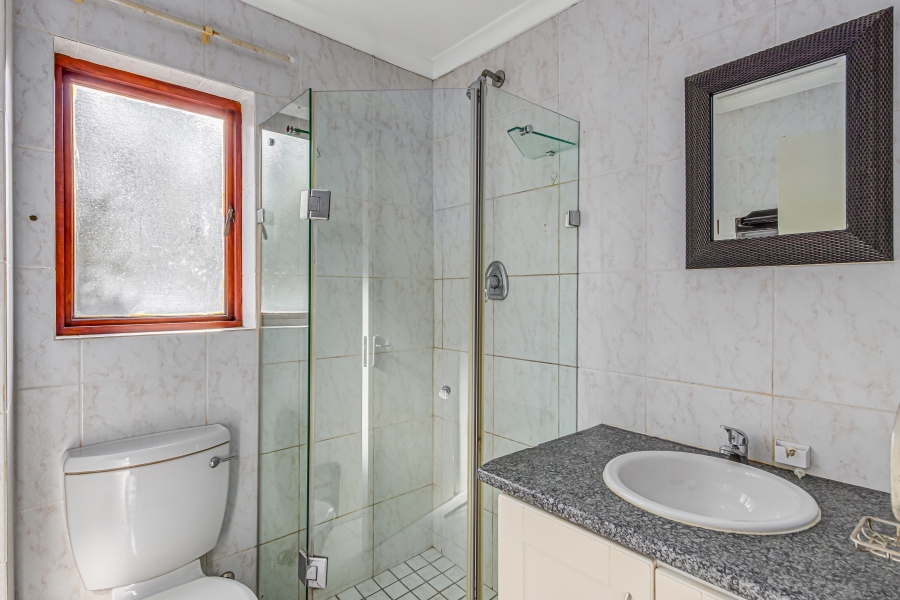 3 Bedroom Property for Sale in Barbeque Downs Gauteng