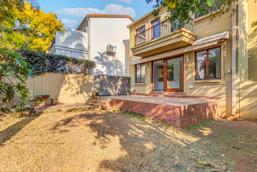 3 Bedroom Property for Sale in Barbeque Downs Gauteng