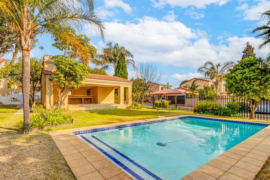 3 Bedroom Property for Sale in Barbeque Downs Gauteng