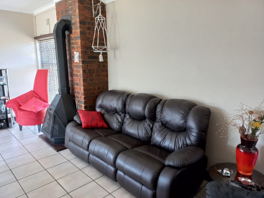 4 Bedroom Property for Sale in Vanderbijlpark CE 3 Gauteng