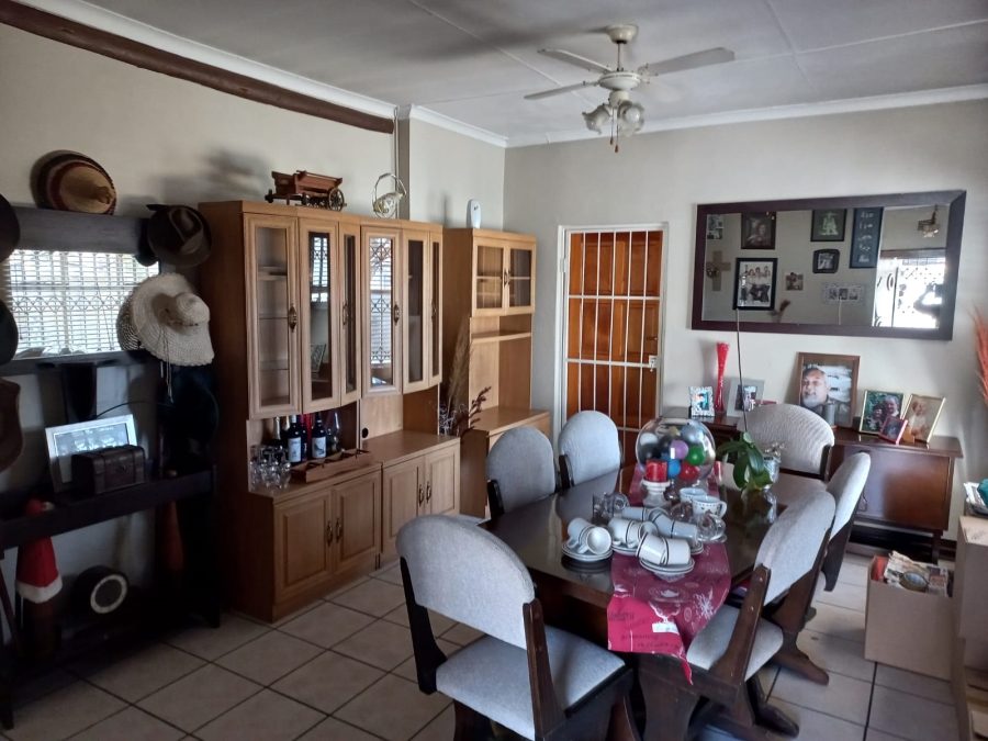 4 Bedroom Property for Sale in Vanderbijlpark CE 3 Gauteng