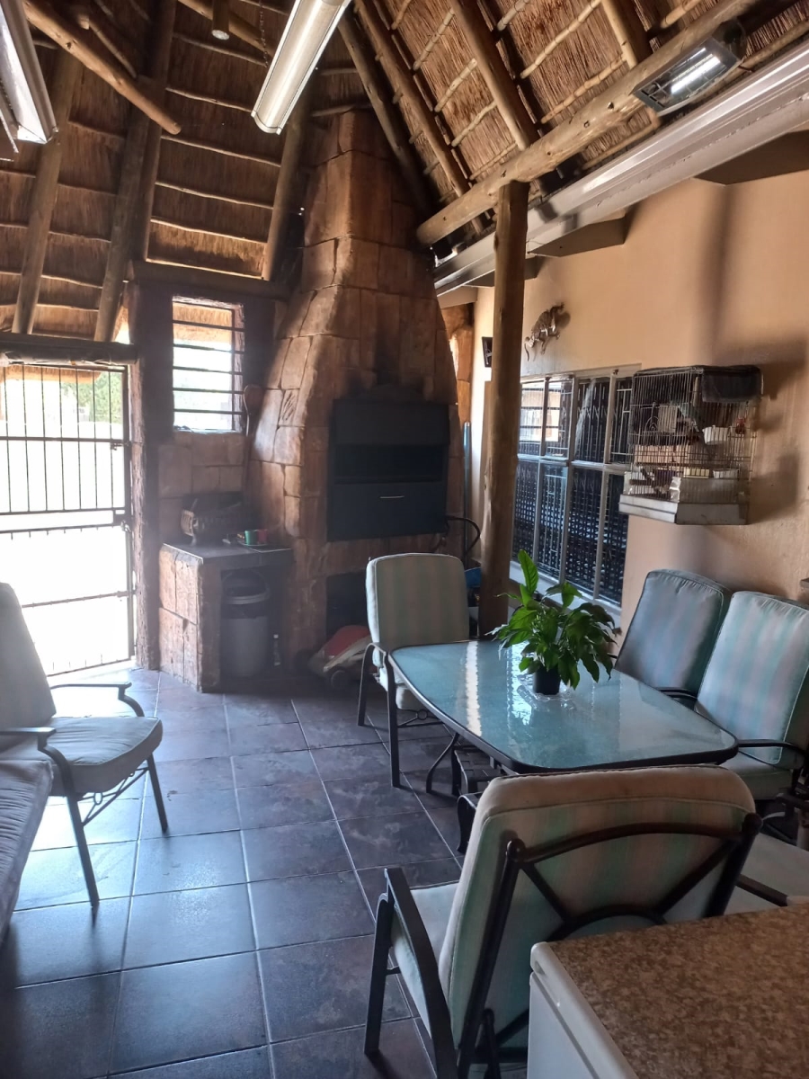 4 Bedroom Property for Sale in Vanderbijlpark CE 3 Gauteng