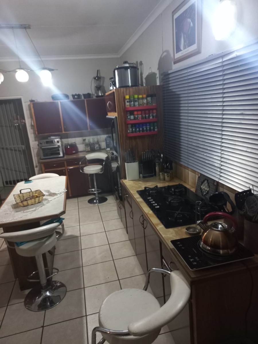 4 Bedroom Property for Sale in Vanderbijlpark CE 3 Gauteng
