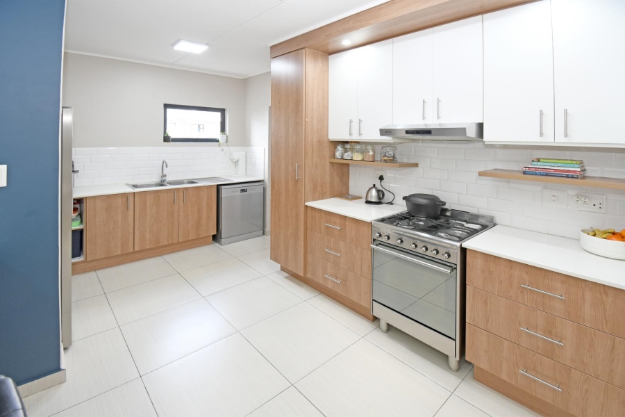 2 Bedroom Property for Sale in Kyalami Gauteng