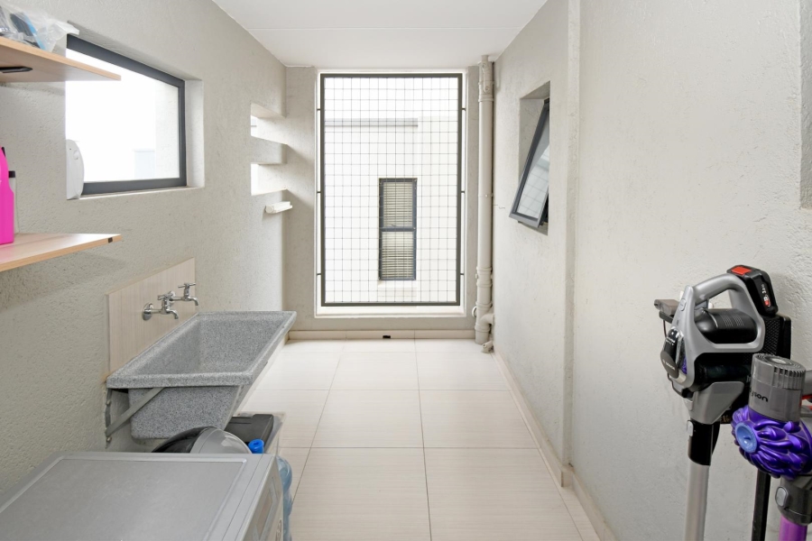 2 Bedroom Property for Sale in Kyalami Gauteng