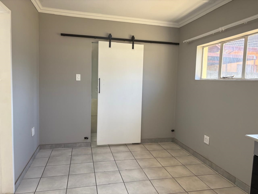 To Let 2 Bedroom Property for Rent in Wonderboom South Gauteng