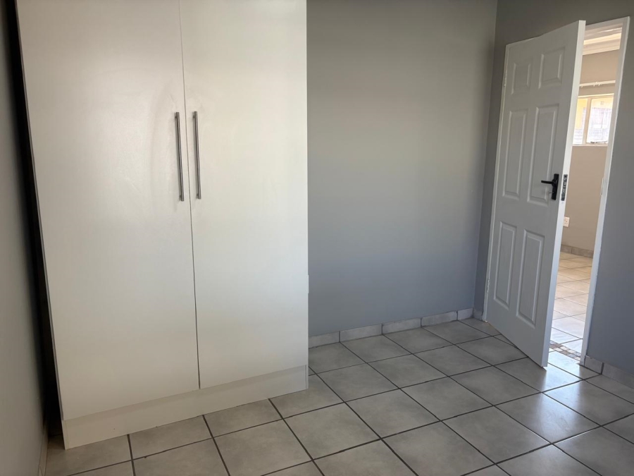 To Let 2 Bedroom Property for Rent in Wonderboom South Gauteng