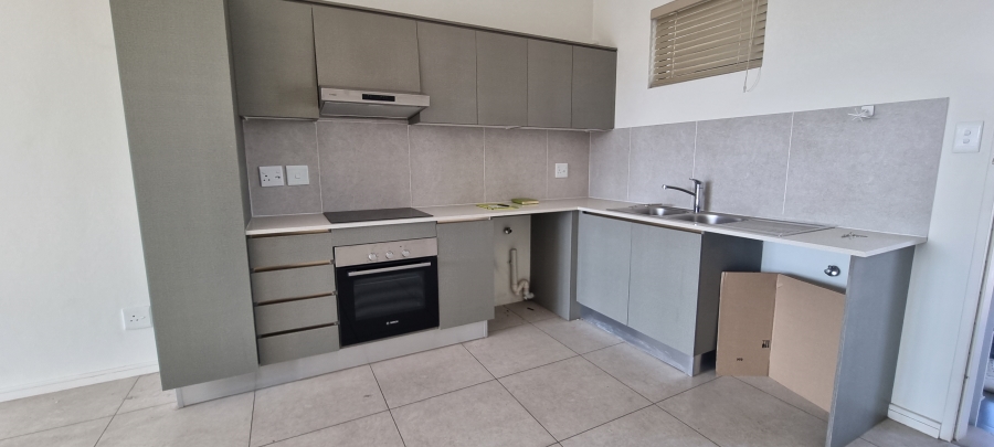 2 Bedroom Property for Sale in Greenstone Hill Gauteng