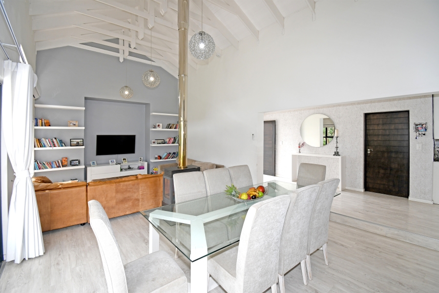To Let 4 Bedroom Property for Rent in Copperleaf Estate Gauteng
