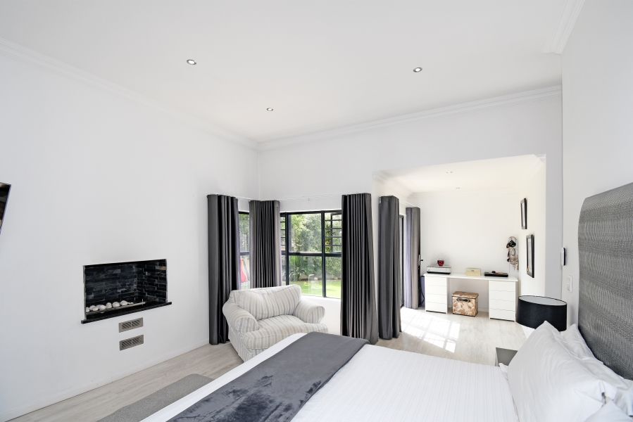 To Let 4 Bedroom Property for Rent in Copperleaf Estate Gauteng