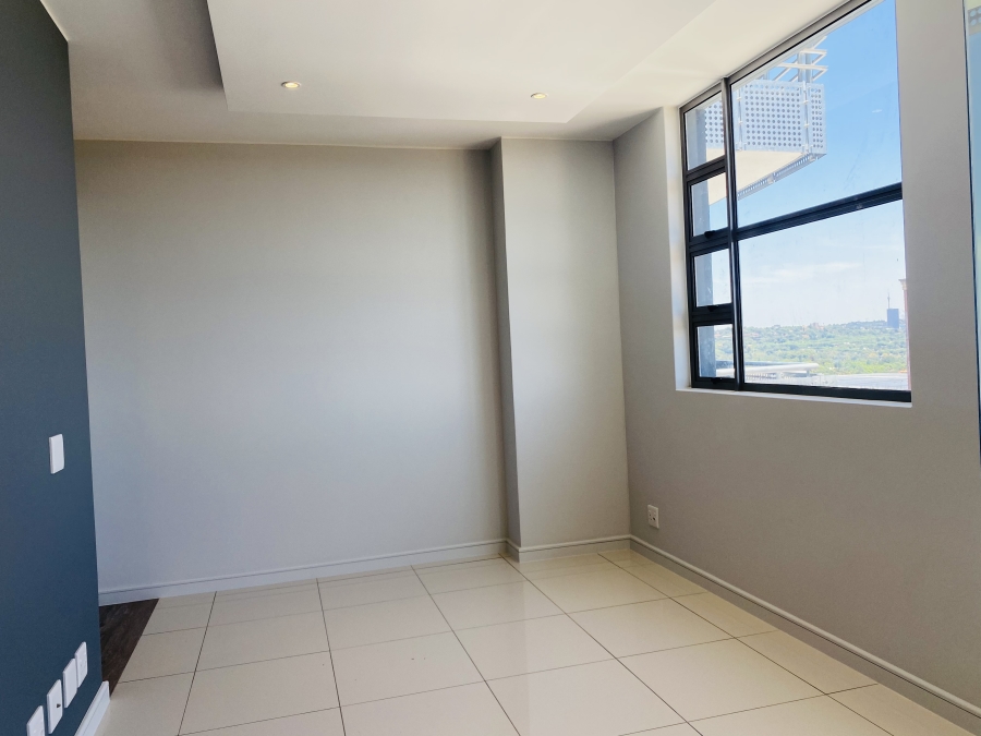1 Bedroom Property for Sale in Rosebank Gauteng